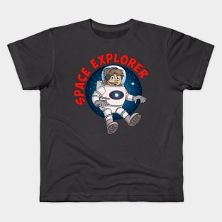 Illustration of a happy space explorer astronaut boy Kids T-Shirt